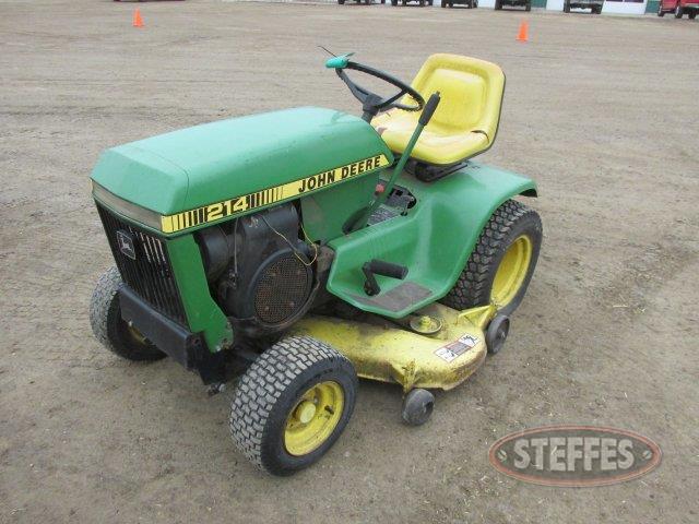  John Deere 214_0.JPG